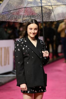 09292019_-_Judy_European_Premiere_-_Red_Carpet_VIP_Arrivals_015.jpg