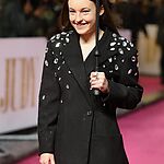 09292019_-_Judy_European_Premiere_-_Red_Carpet_VIP_Arrivals_017.jpg