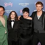 Filename=09202022_-_Catherine_Called_Birdy_UK_Premiere_-_VIP_Access_046.jpg
Filesize=240KiB
Dimensions=2047x1364
Date added=Apr 10, 2023 09202022_-_Catherine_Called_Birdy_UK_Premiere_-_VIP_Access_046.jpg