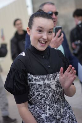 02282023_-_Christian_Dior_-_Outside_Arrivals_-_Paris_Fashion_Week_-_Womenswear_Fall_Winter_005.jpg