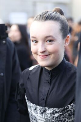02282023_-_Christian_Dior_-_Outside_Arrivals_-_Paris_Fashion_Week_-_Womenswear_Fall_Winter_014.jpg