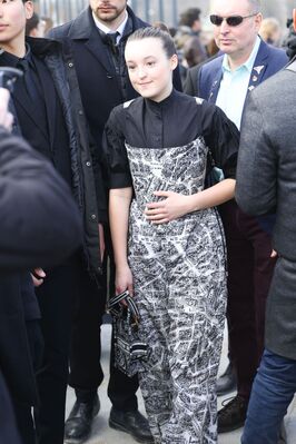 02282023_-_Christian_Dior_-_Outside_Arrivals_-_Paris_Fashion_Week_-_Womenswear_Fall_Winter_016.jpg