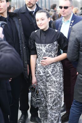 02282023_-_Christian_Dior_-_Outside_Arrivals_-_Paris_Fashion_Week_-_Womenswear_Fall_Winter_017.jpg