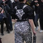 02282023_-_Christian_Dior_-_Outside_Arrivals_-_Paris_Fashion_Week_-_Womenswear_Fall_Winter_004.jpg