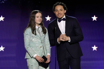 01132024_-_29th_Annual_Critics_Choice_Awards__Show_005.jpg