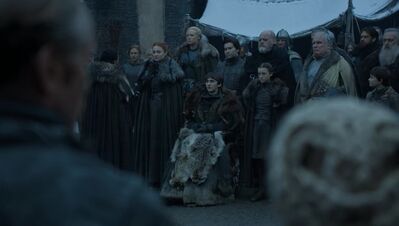 GAME_OF_THRONES_-_E8X01_WINTERFELL_015.jpg