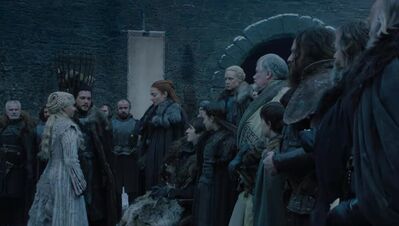 GAME_OF_THRONES_-_E8X01_WINTERFELL_070.jpg