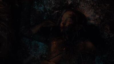 GAME_OF_THRONES_-_E8X03_THE_LONG_NIGHT_018.jpg