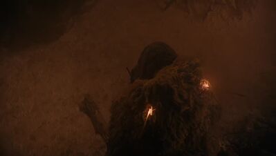 GAME_OF_THRONES_-_E8X03_THE_LONG_NIGHT_184.jpg