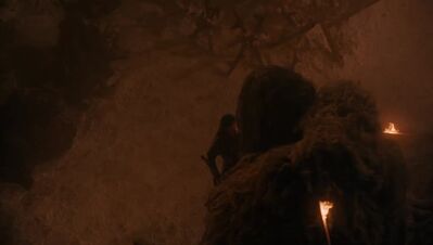 GAME_OF_THRONES_-_E8X03_THE_LONG_NIGHT_193.jpg