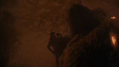 GAME_OF_THRONES_-_E8X03_THE_LONG_NIGHT_201.jpg