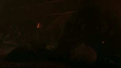 GAME_OF_THRONES_-_E8X03_THE_LONG_NIGHT_379.jpg