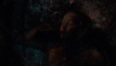 GAME_OF_THRONES_-_E8X03_THE_LONG_NIGHT_443.jpg